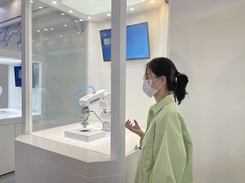 我們一同走過的這些年 京津冀協(xié)同發(fā)展網(wǎng)絡大V線下走訪活動走進新區(qū)企業(yè)，聚焦智能工業(yè)門